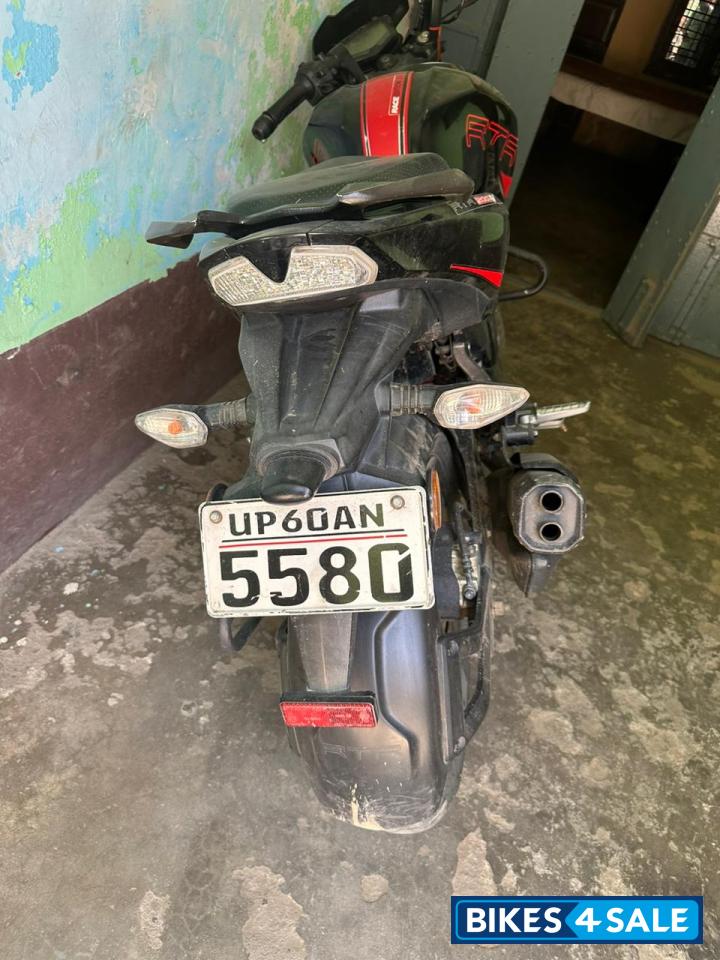 TVS Apache RTR 200 4V Race Edition 2.0