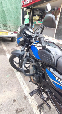 Black Bajaj CT110X
