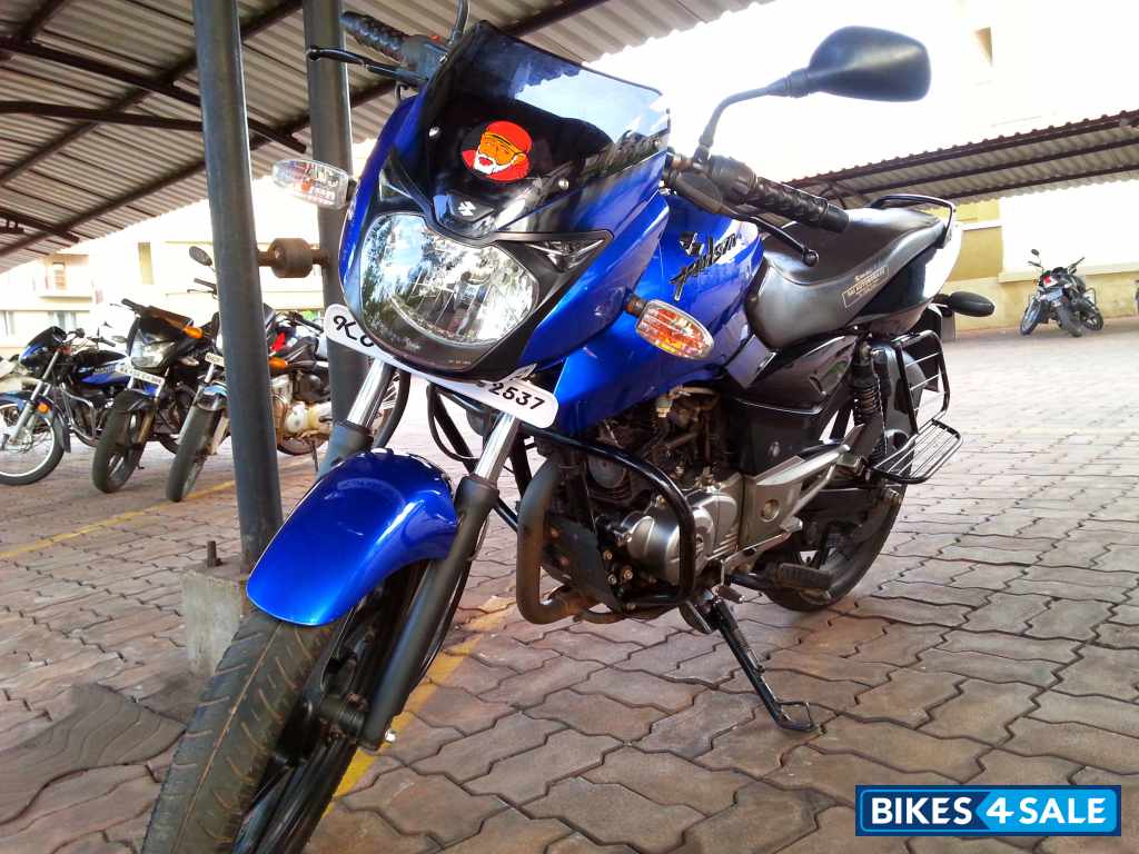 Blue Black Bajaj Pulsar 150 DTSi