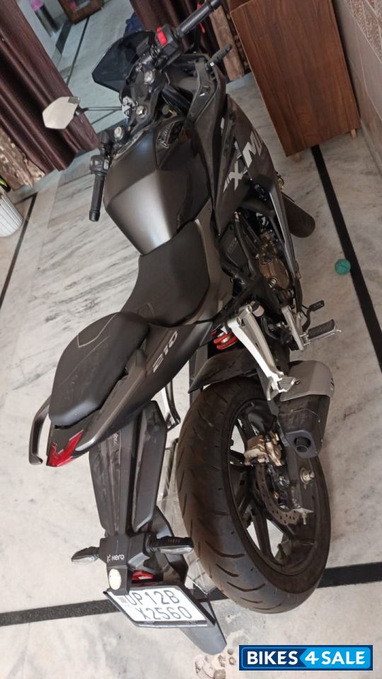 Matte Phantom Black Hero Karizma XMR