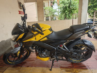 Bajaj Pulsar NS200