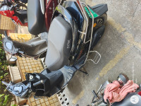 Glossy Black Evtric Ride