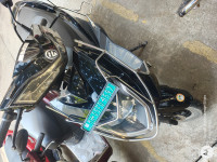 Glossy Black Evtric Ride