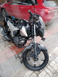 Yamaha SZ-R 2011 Model