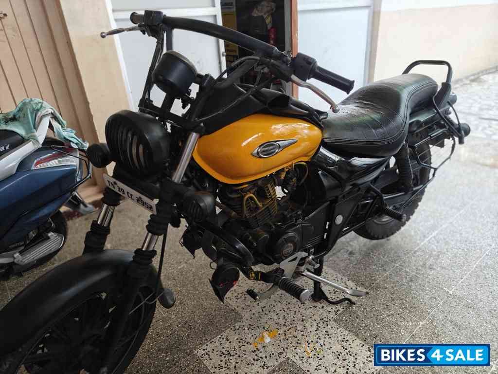Bajaj Avenger Street 150