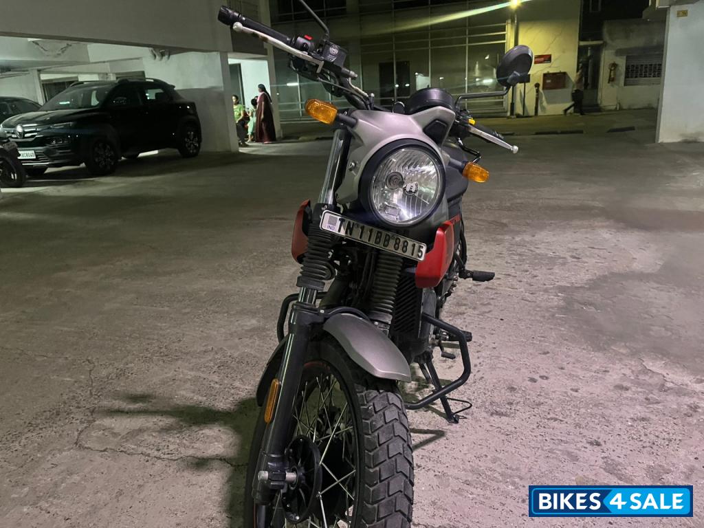 Royal Enfield Scram 411