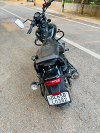Black Bajaj Avenger Street 160 BS6