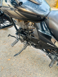 Black Bajaj Avenger Street 160 BS6