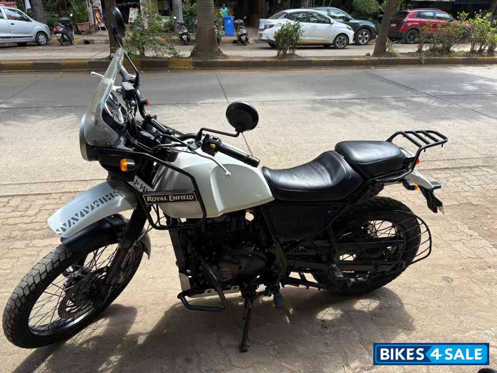 White Royal Enfield Himalayan