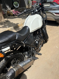 White Royal Enfield Himalayan