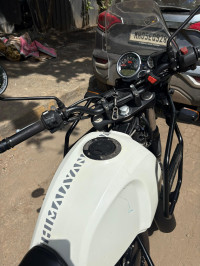 White Royal Enfield Himalayan