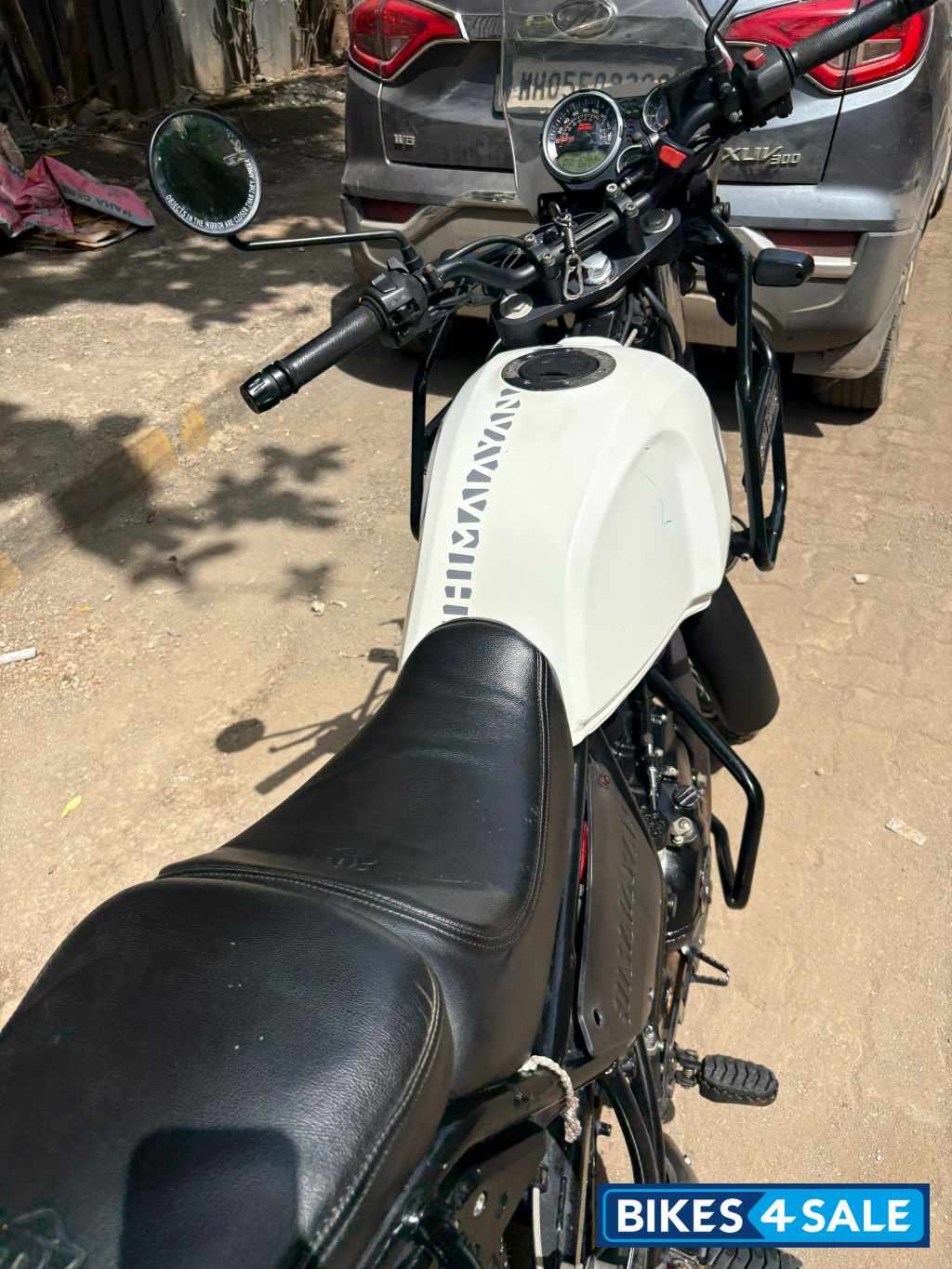 White Royal Enfield Himalayan