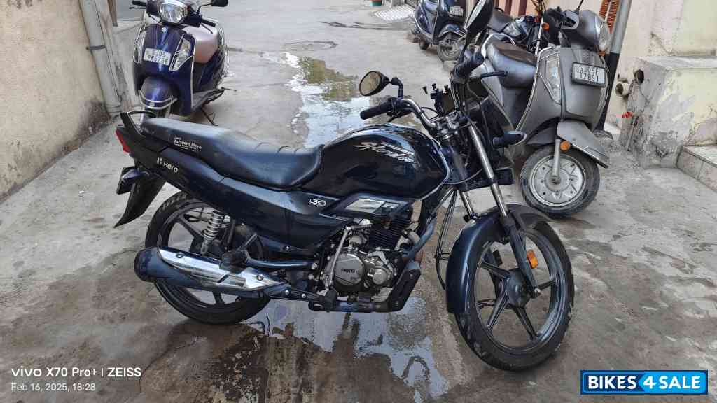 Black Hero Super Splendor BS6
