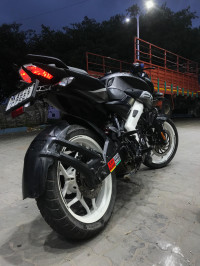 Glossy Pewter Grey Bajaj Pulsar NS200