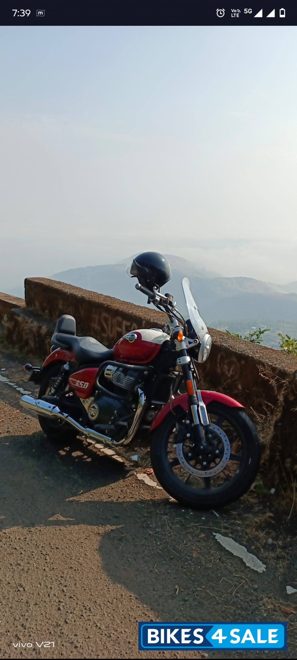 Celestial Red Royal Enfield Super Meteor 650
