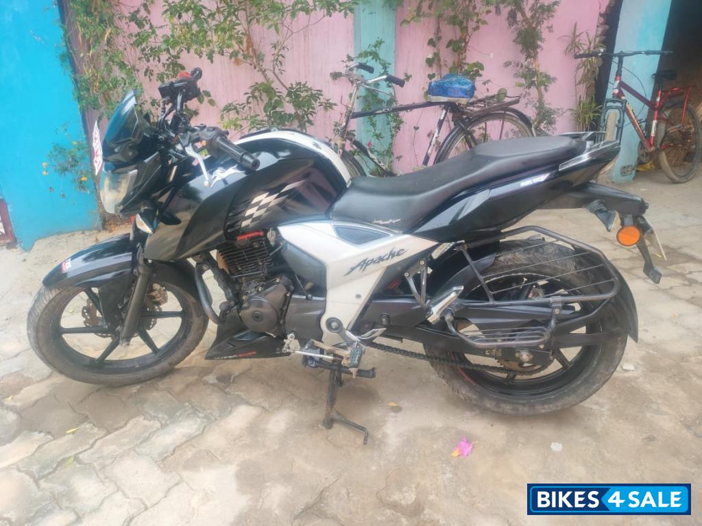 TVS Apache RTR 160 4V