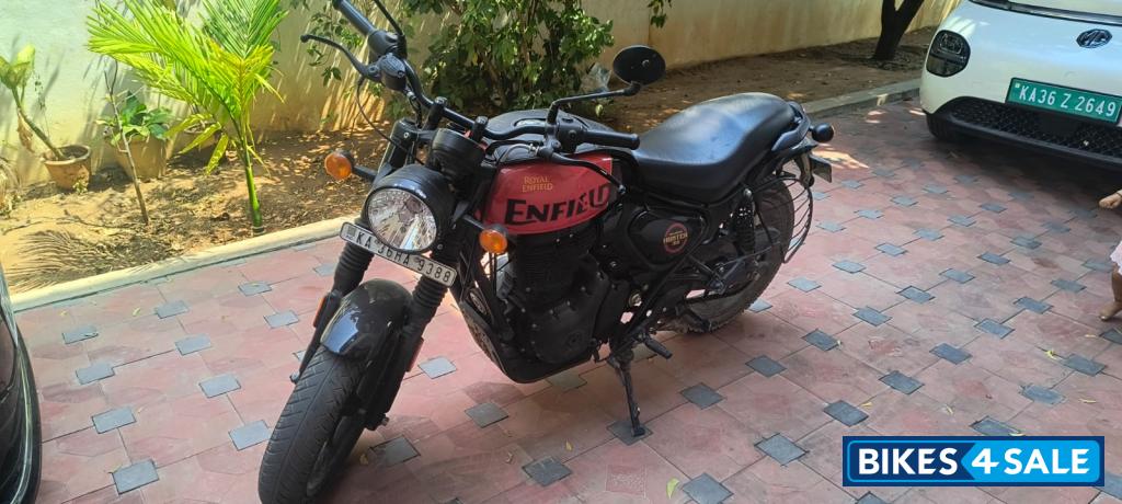 Royal Enfield Hunter 350 Metro