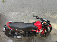 Red Bajaj Freedom 125 NG04 Disc LED