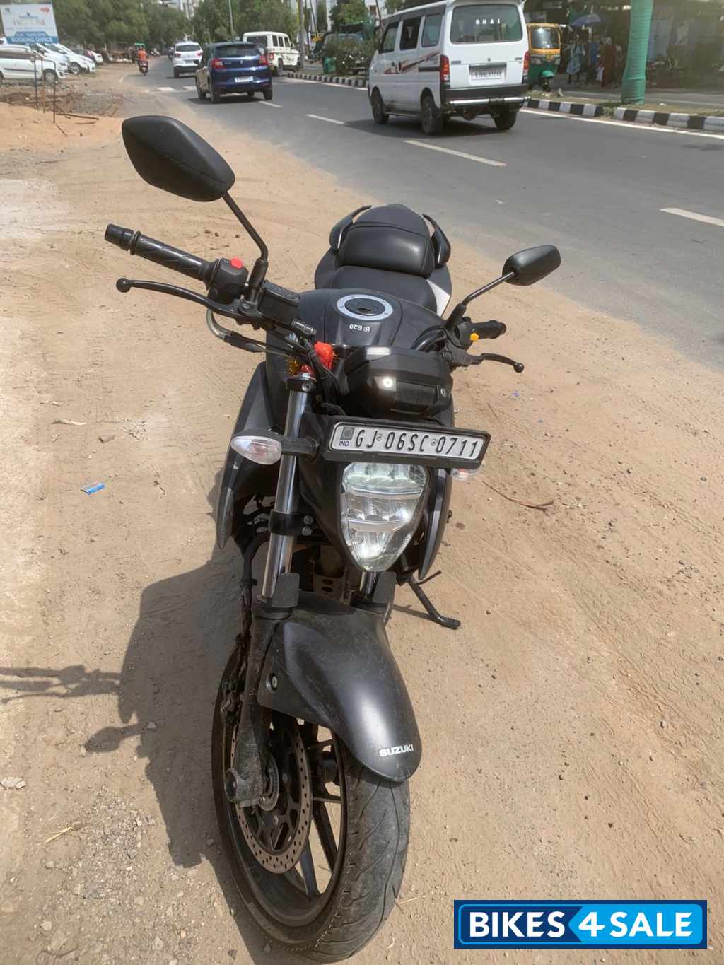 Black Suzuki Gixxer 250 BS6