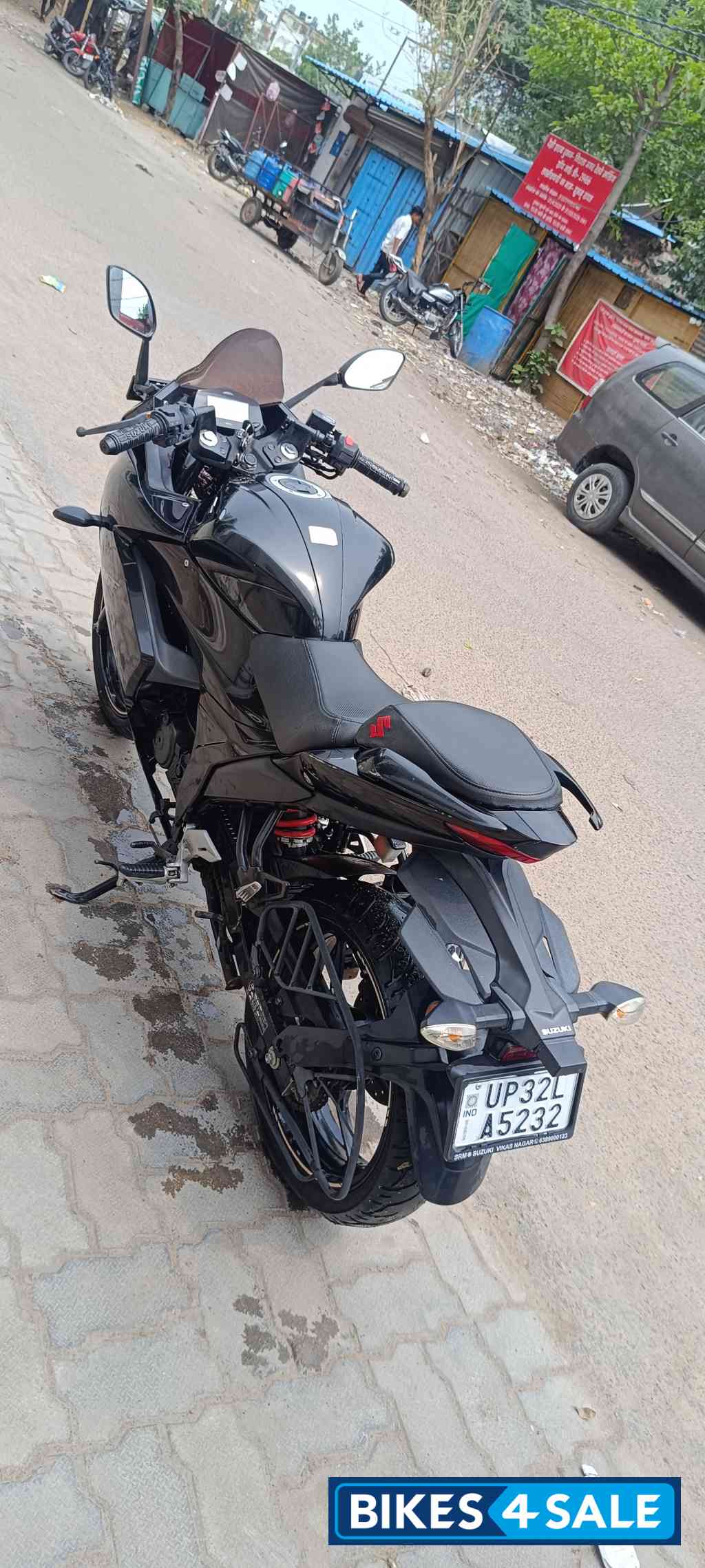 Suzuki Gixxer SF Fi