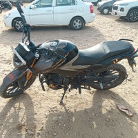 Hero Xtreme 160R 4V Pro