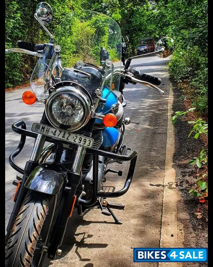 Blue Royal Enfield Meteor 350 Supernova
