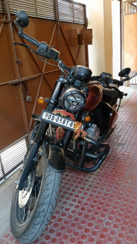 Jawa 42 Bobber Dual Channel ABS