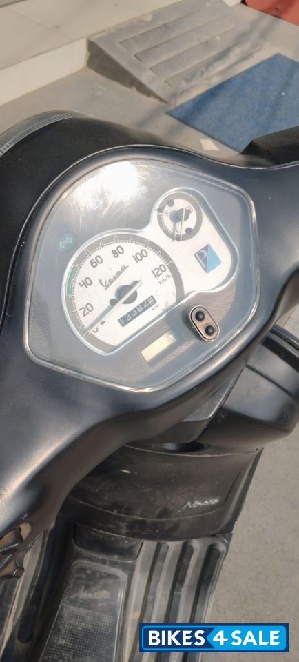 Matt Black Vespa Notte 125