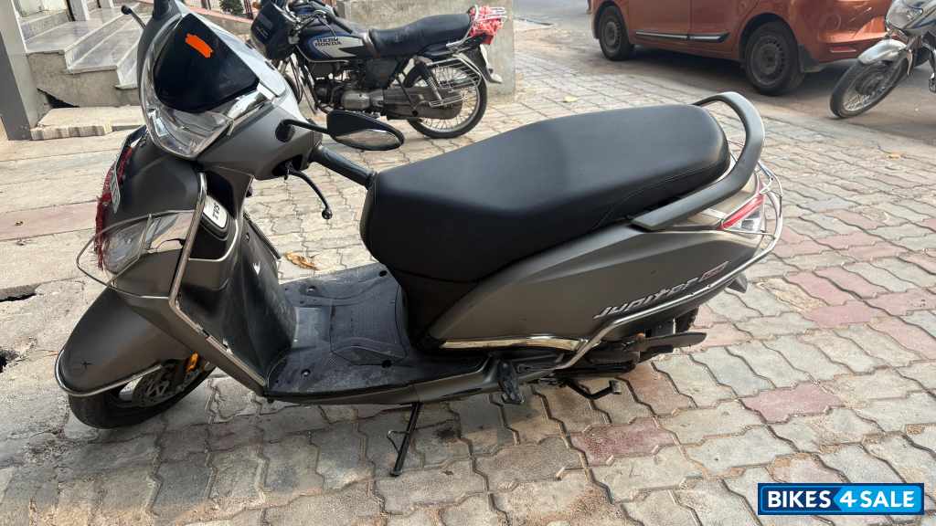 Grey TVS 2022 Jupiter ZX Disc Grey TVS 2022 Jupiter ZX Disc