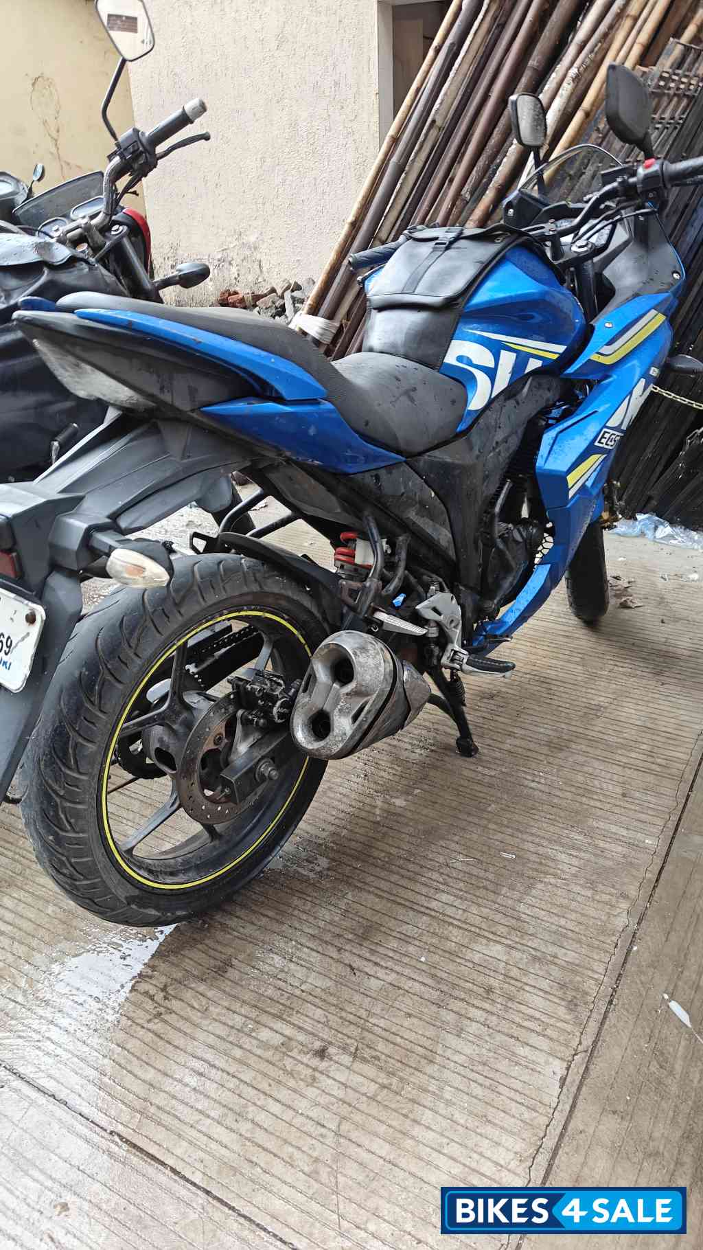 Suzuki Gixxer SF