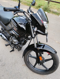 Black Hero Super Splendor XTEC