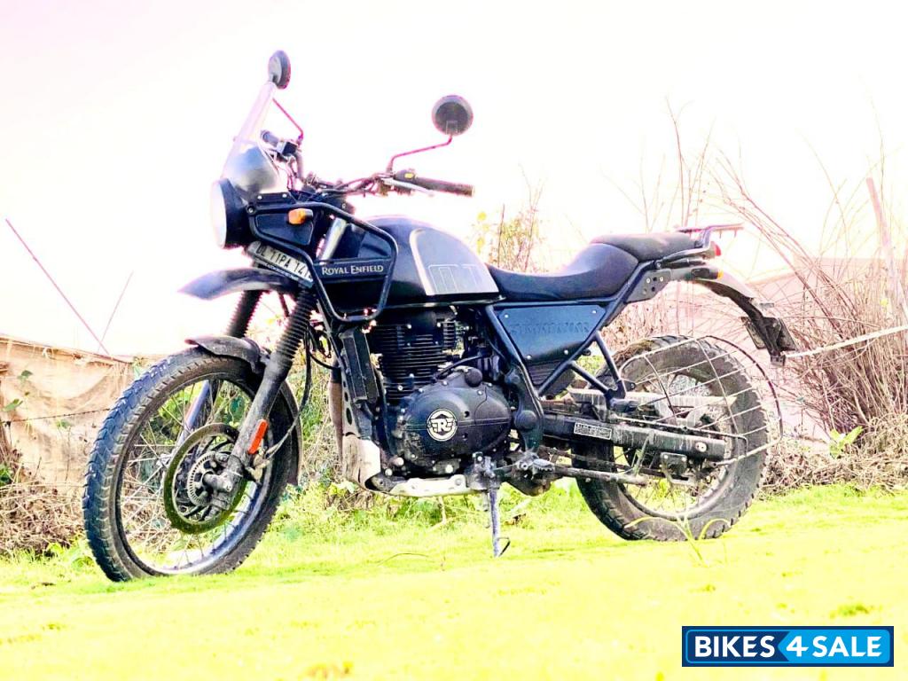 Black Royal Enfield Himalayan