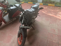 White Yamaha MT-15 BS6