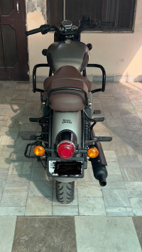 Gunmetal Grey Royal Enfield Classic 350 Dual Channel BS6