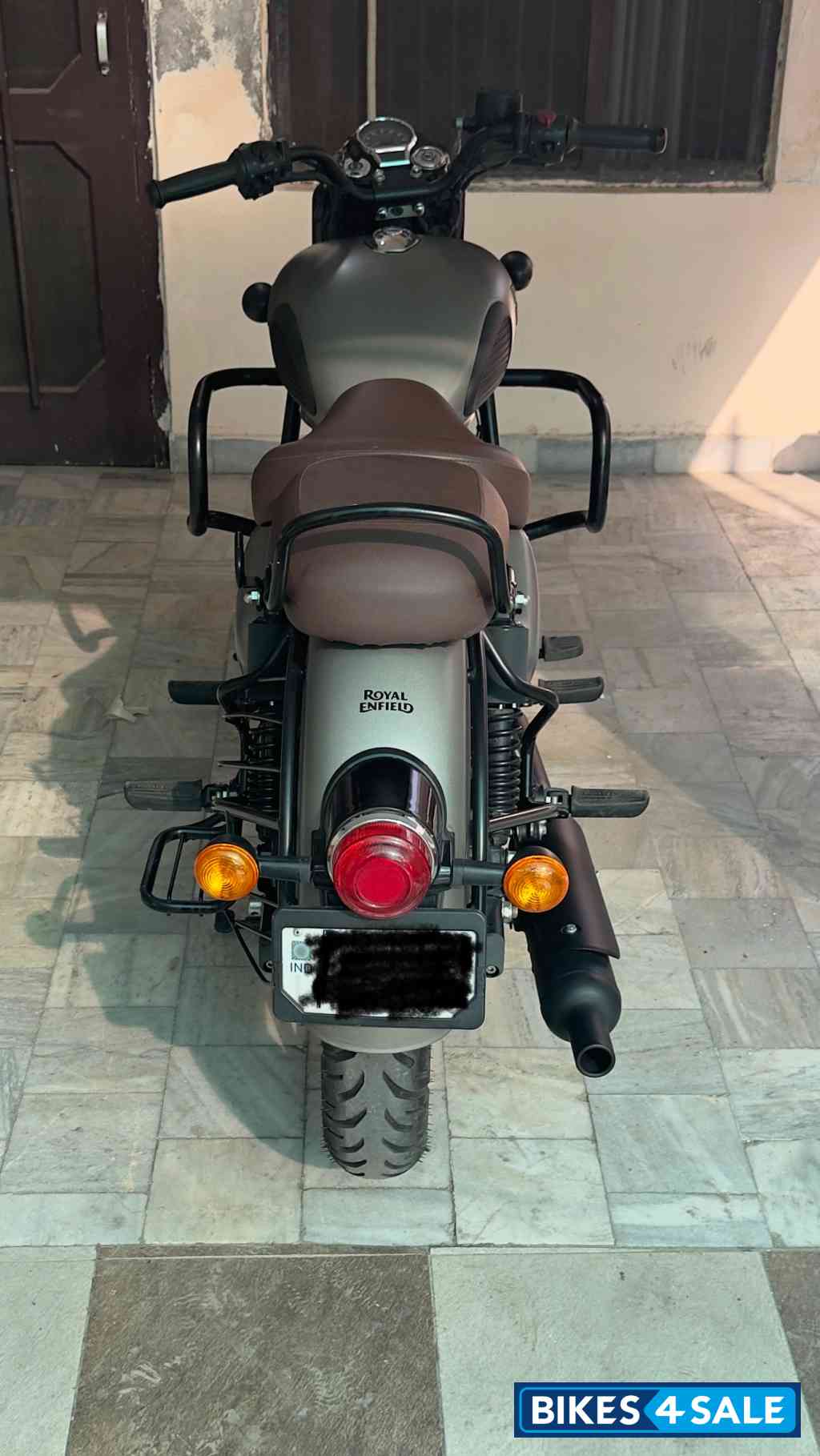 Gunmetal Grey Royal Enfield Classic 350 Dual Channel BS6