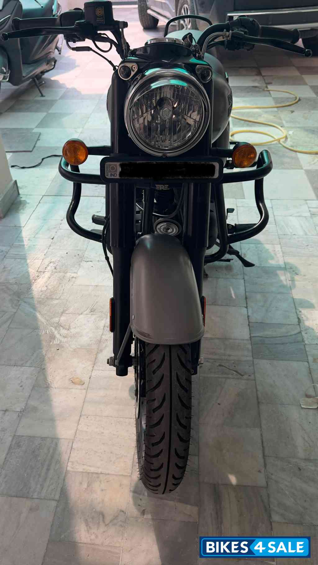 Gunmetal Grey Royal Enfield Classic 350 Dual Channel BS6