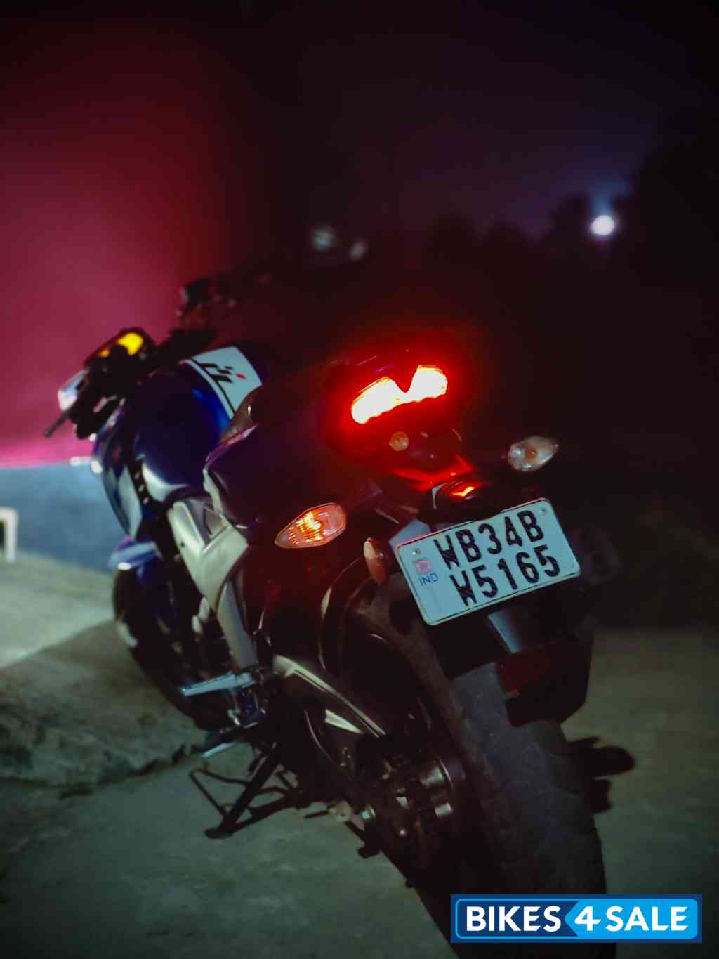 Blue TVS Apache RTR 160 4V BS6