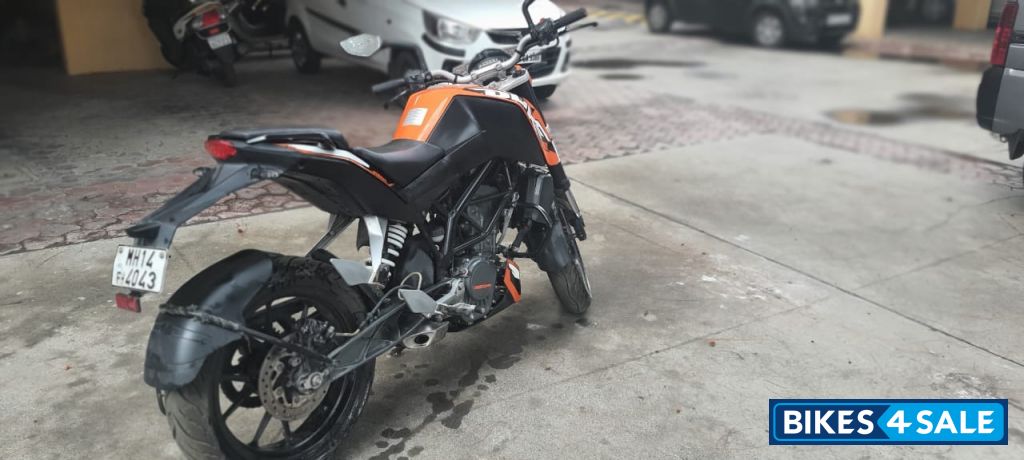 KTM Duke 200