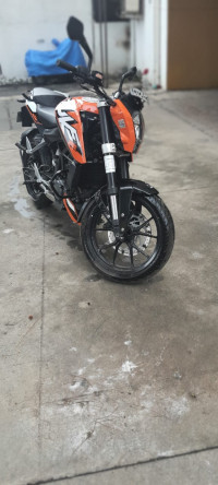 KTM Duke 200