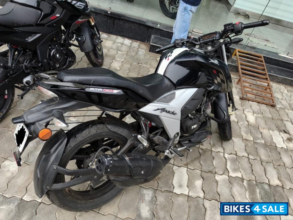 TVS Apache RTR 160 4V BS6 TVS Apache RTR 160 4V BS6
