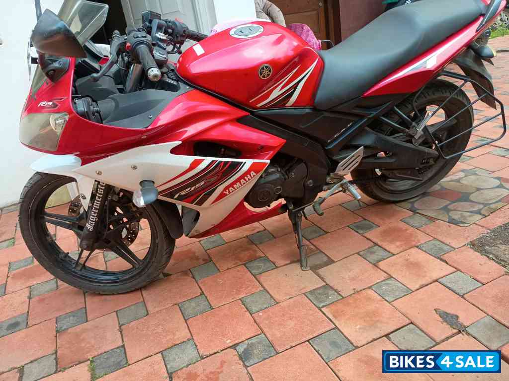 Yamaha YZF R15 S