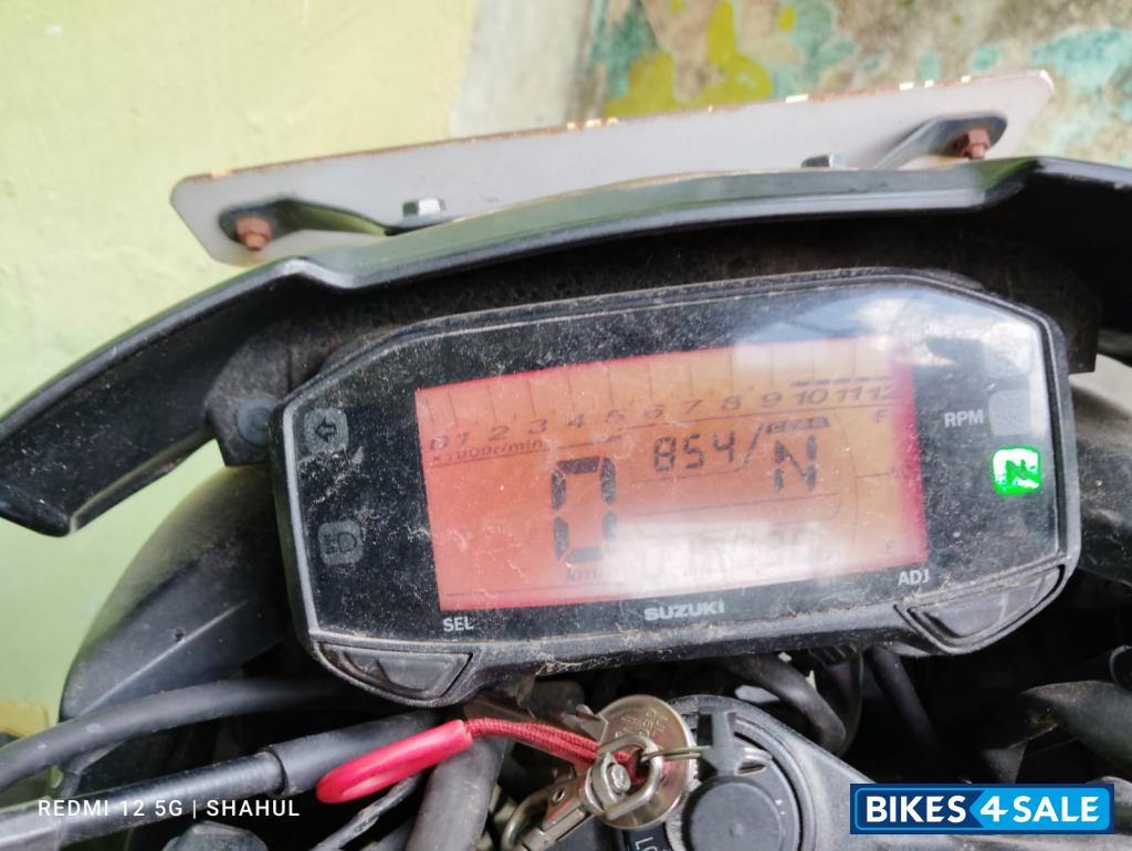 Black Suzuki Gixxer 150