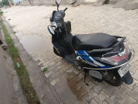 White And Blue Hero Maestro Edge