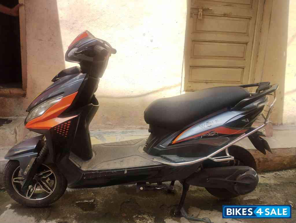 Orange -black Joy e-bike  Wolf