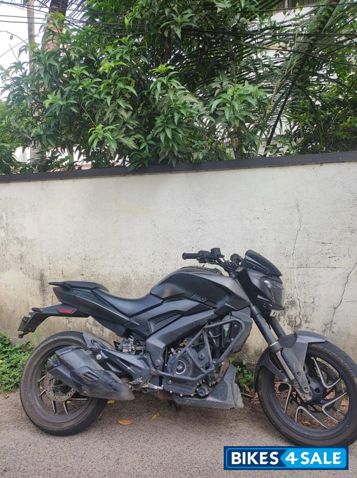 Black Bajaj 2021 Dominar 400