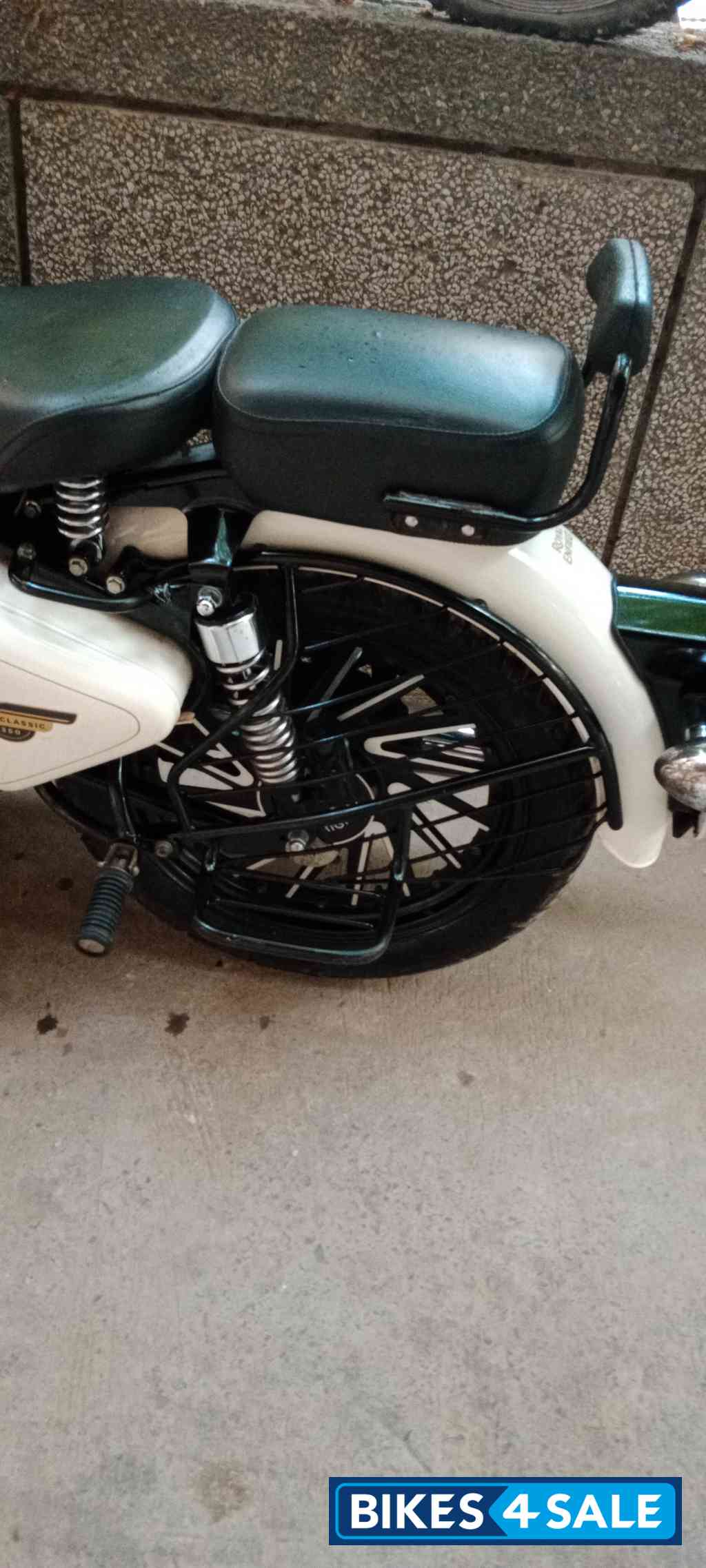 Royal Enfield Classic 350