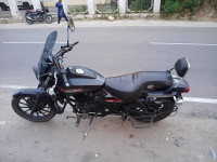 Black Bajaj Avenger Street 220