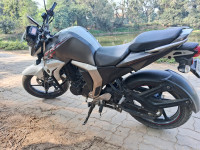 White Brey Black Yamaha FZ-S FI V2