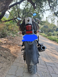 White Brey Black Yamaha FZ-S FI V2