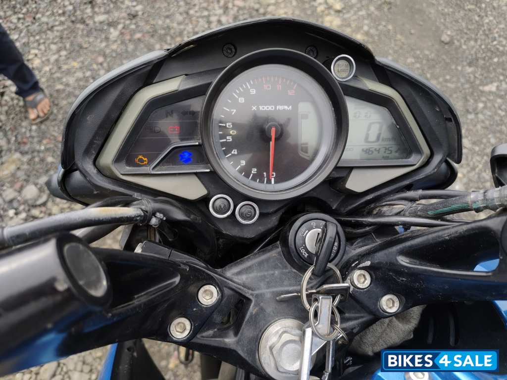 Blue Bajaj Pulsar NS 125